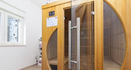 MY Dalmatia - Sea View Villa Brodarica