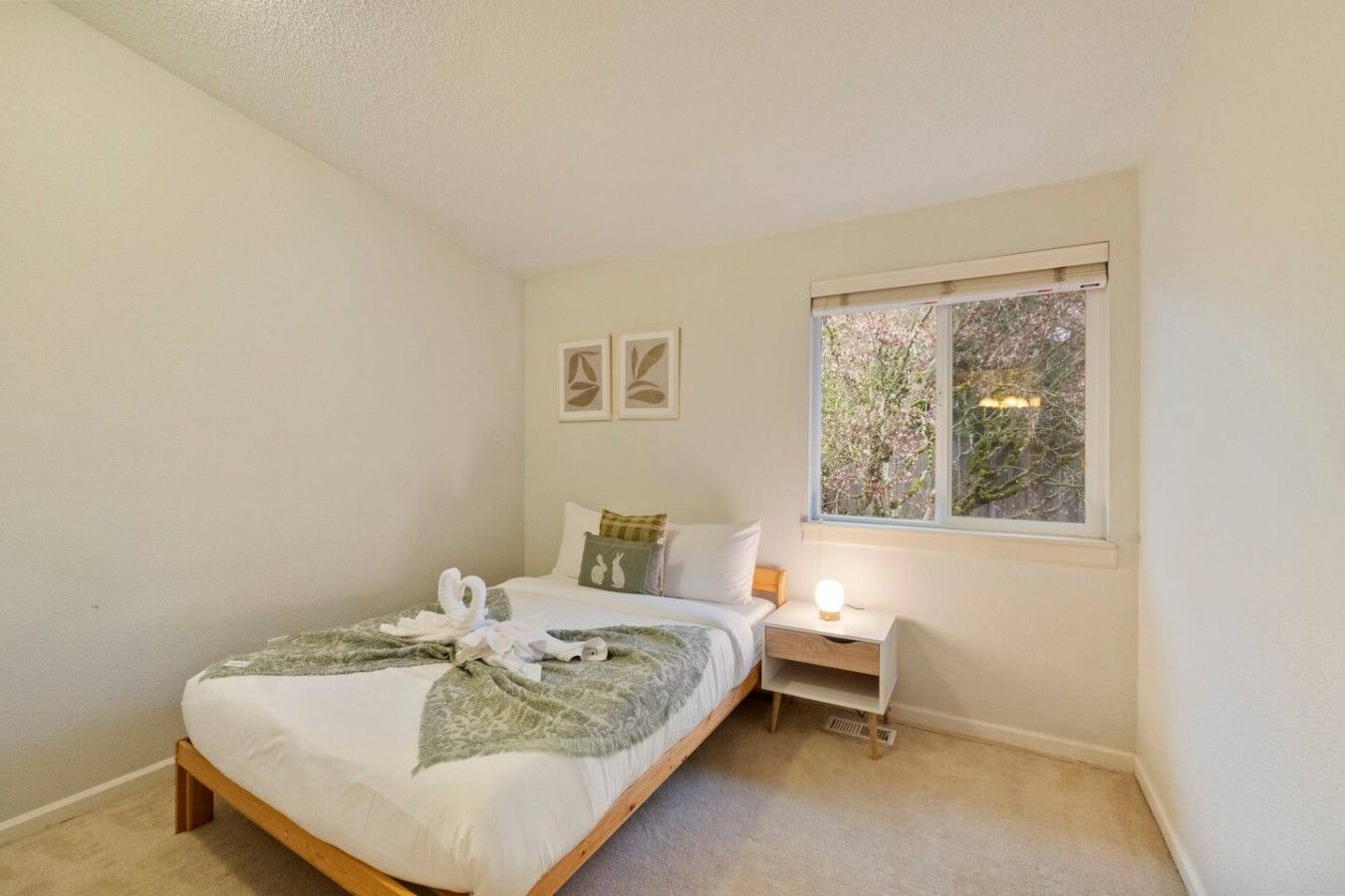 Desk, iron/ironing board, travel crib, WiFi