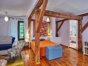 House | 5 bedrooms, individually furnished - Large Holiday Home, Summer Pool, Sauna, Whirlpool (Choczewo)