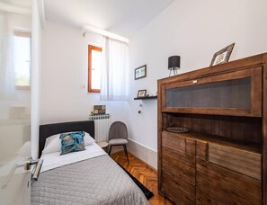 Hus | 5 soveværelser, strygejern/strygebræt