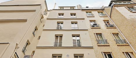 Apartment | Exterior