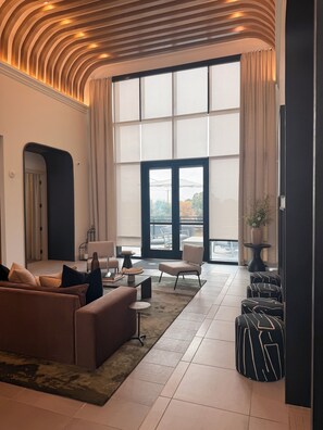 Interior - Luxury Stay – Tech Ridge 15 min to Downtown (Austin)