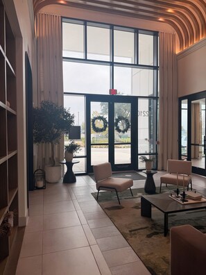 Interior - Luxury Stay – Tech Ridge 15 min to Downtown (Austin)
