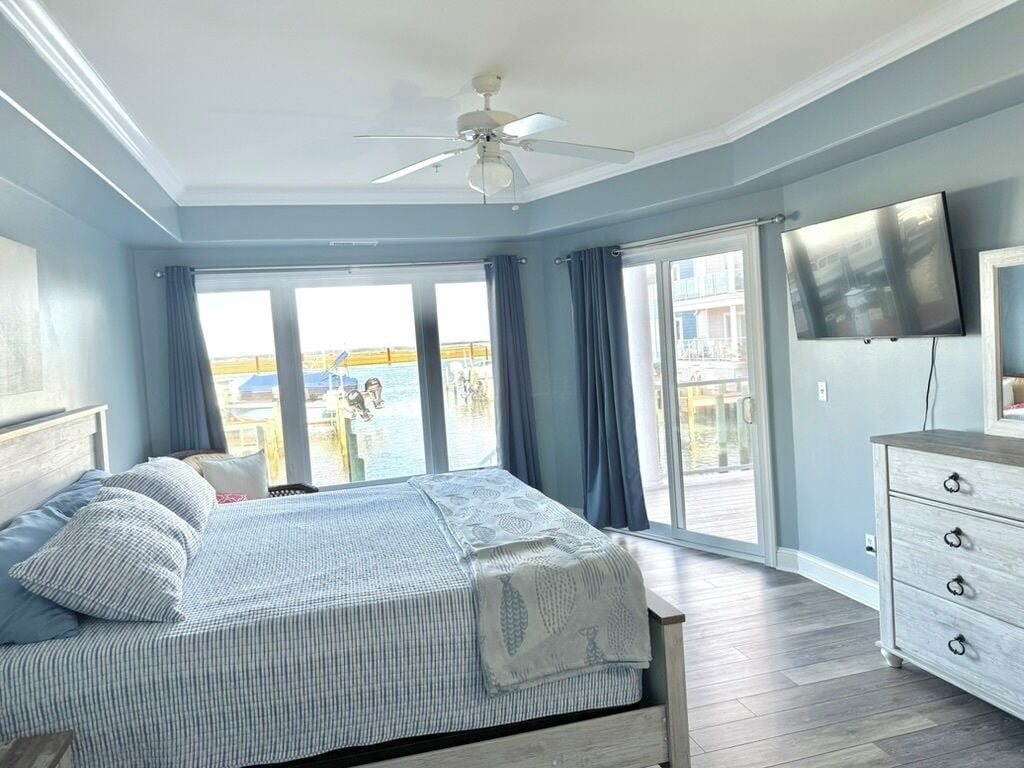 3 bedrooms, iron/ironing board, travel crib, free WiFi