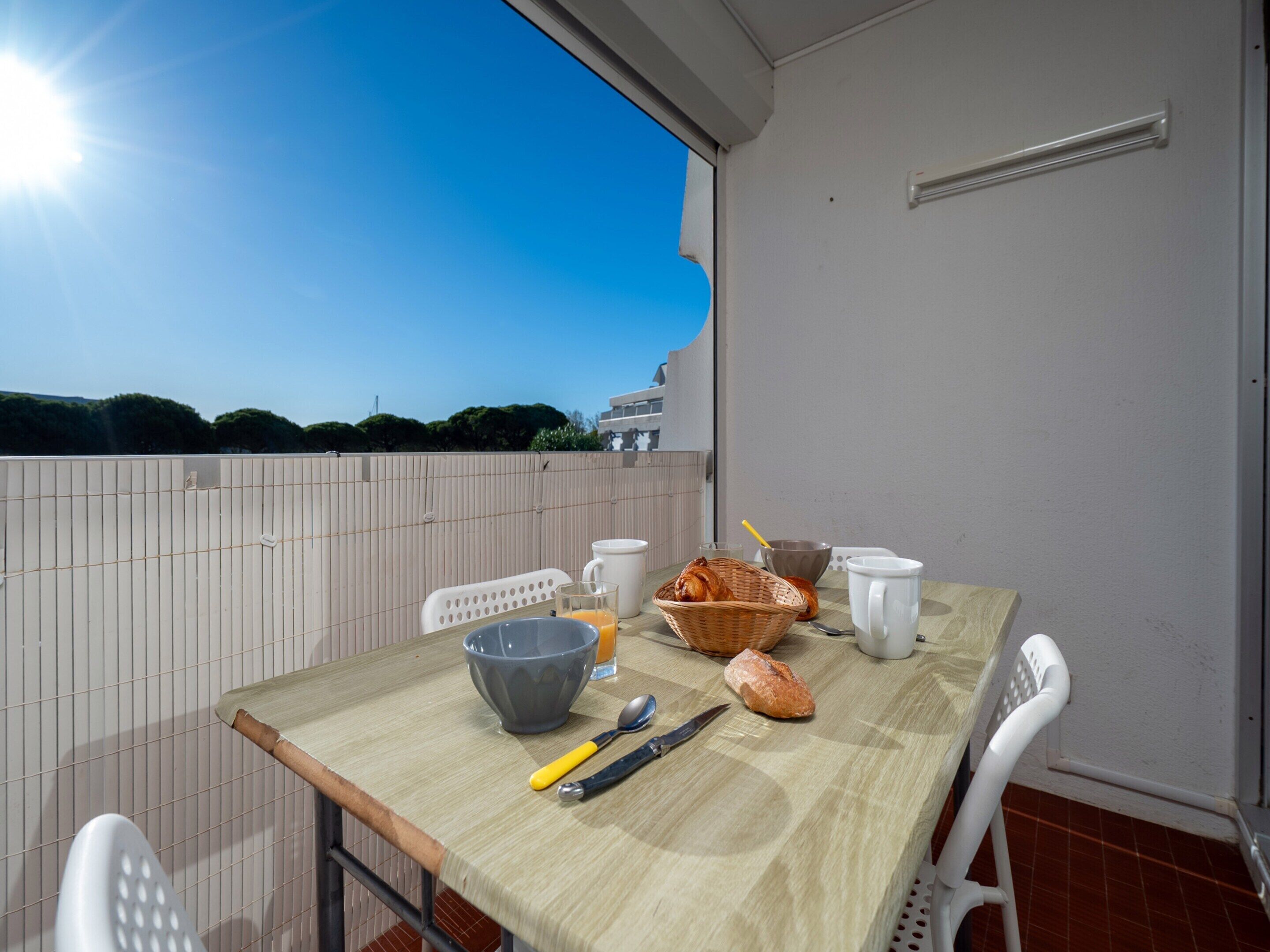 House | Outdoor dining