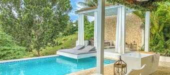 Private Pool villa floating bed at Bohemian Suites