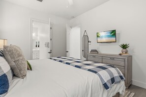 8 sovrum, strykjärn/strykbräda, gratis wi-fi och sängkläder
