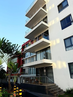 숙박 시설 정면