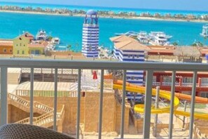 Property grounds - Timo Pyramids View : Deluxe Triple Room (Giza Governorate)