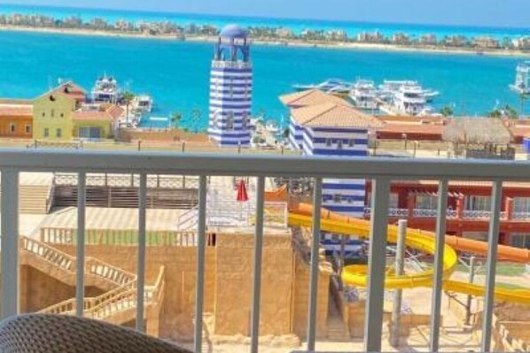 Property grounds - Timo Pyramids View : Deluxe Triple Room (Giza Governorate)