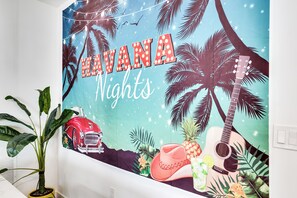 Interior - 3Bedroom 2 Bath Condo  (Miami)