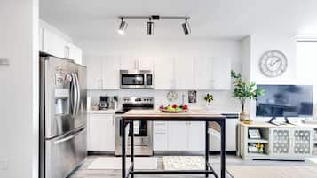 廚房用具/餐具/器皿