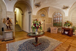 Lobby - Villa Nora - Private villa with pool in Umbria (Gubbio)