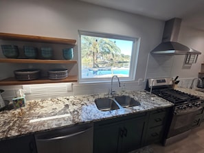Fridge, microwave, oven, stovetop - Canal Home with Private Pool! Bring the family & your boat! Beautiful Sunsets (Corpus Christi)