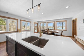 Interior - Mallard Lake Retreat (Jackson)