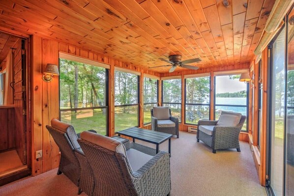 Living area - Sunset Bay on Birch Island Lake (Scott)