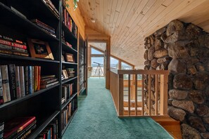 Interior - Buckfield Lakehouse | Private waterfront on Rangeley Lake (Rangeley)