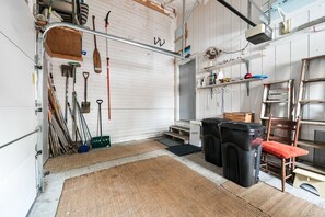 Interior - Downtown Crossing Condo | Walk everywhere, pet friendly (Rangeley)