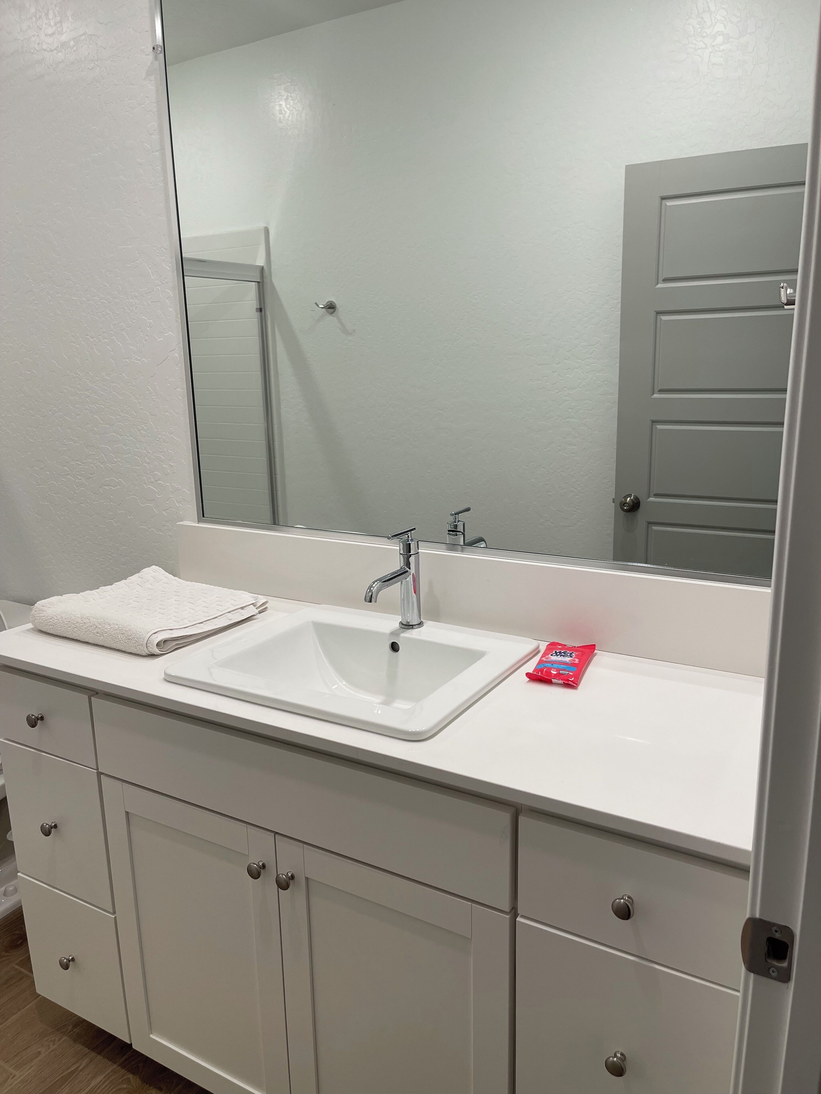 Towels, toilet paper