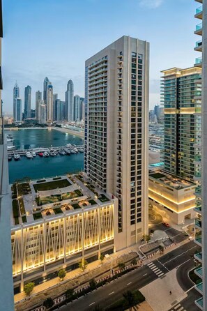 Exterior - Private Beach Pool Lux Beachfront (Dubai)