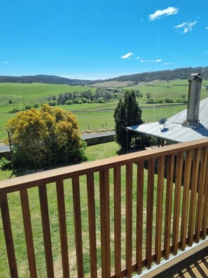 Property grounds - A restful stay in the historic rural area of Sodwalls village (Sodwalls)