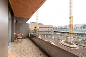Property grounds - Blueground | Leopoldstadt, pool, nr Prater (Vienna)