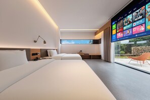 豪華雙床房, 庭院, 山景 | 筆電工作空間、免費無線上網