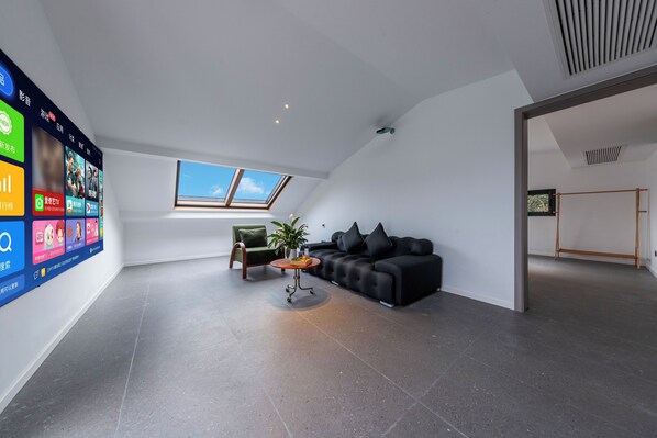 Family Suite, Mountain View | Living area