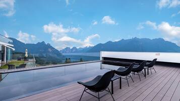 Family Suite, Mountain View | Terrace/patio