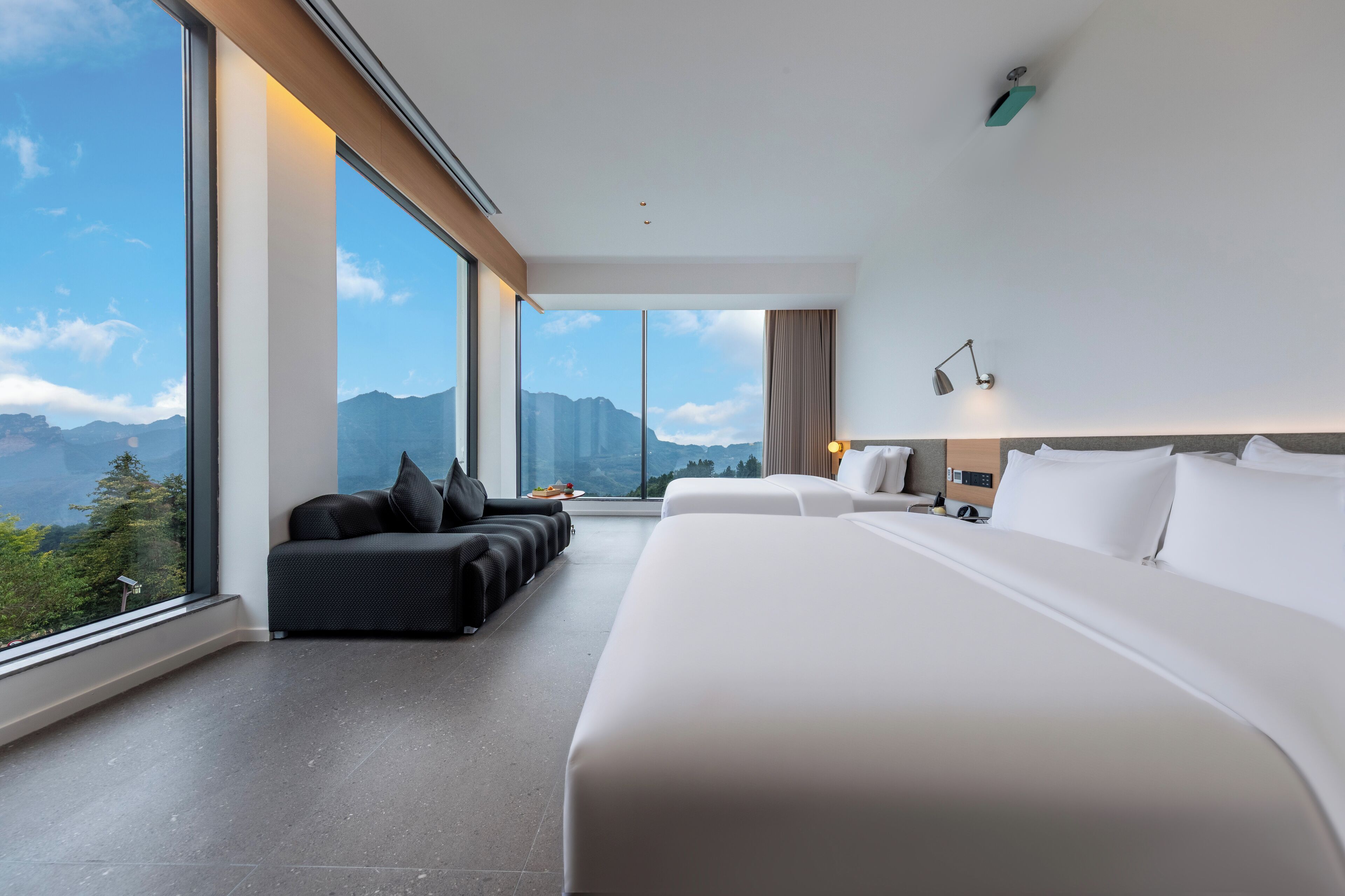 Superior Twin Room, Mountain View | Laptop workspace, soundproofing, free WiFi