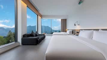 Superior Twin Room, Mountain View | Laptop workspace, soundproofing, free WiFi