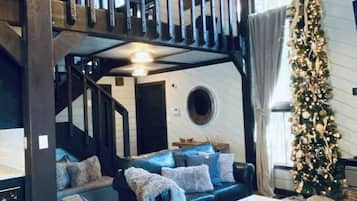 Kondominium Keluarga, pemandangan gunung | Area keluarga