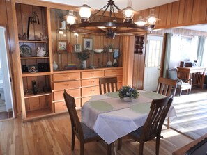 تناول الطعام