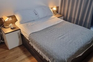 Iron/ironing board, WiFi, bed sheets - Central Liverpool 1-Bed Apartment City Centre (Liverpool)