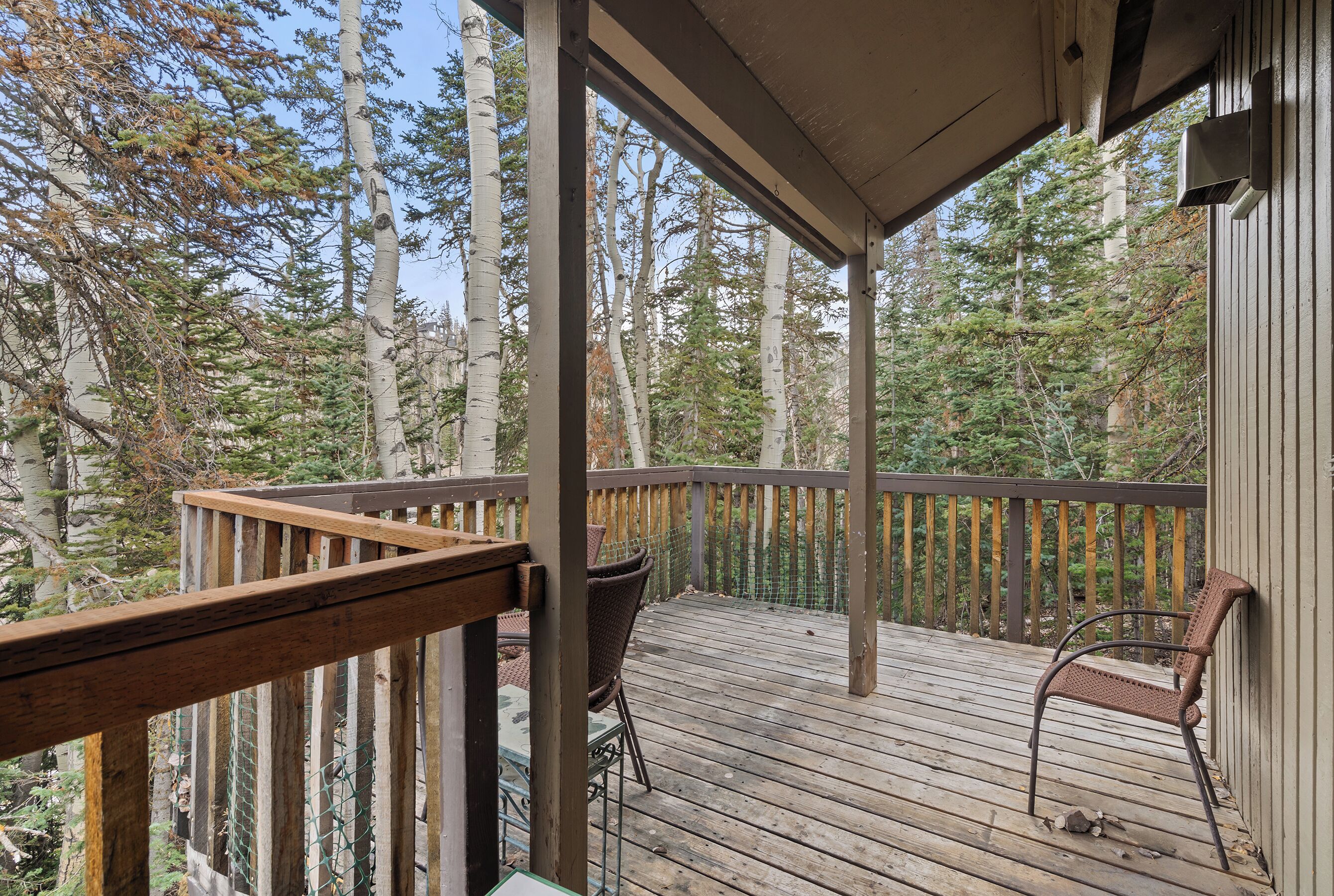 Kondominium Comfort, patio, pemandangan gunung | Halaman properti