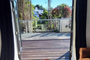 Interior - 3 Bed House - Sea Views, Balcony, Parking, Pets (Innellan)