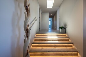 Interior - Blackwood on Seaview | Be My Guest Waiheke (Waiheke Island)