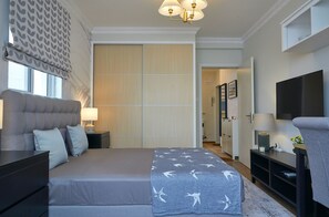 Superior Studio, Courtyard View | Desk, blackout drapes, soundproofing, free WiFi - Innocondo Extended Stay Shanghai Jing'an Yanping Road (Shanghai)