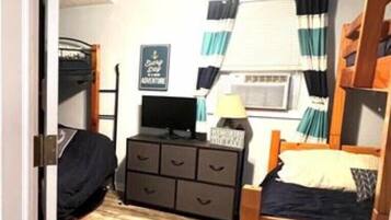 2 chambres, fer et planche Ă repasser, Wi-Fi gratuit, draps fournis