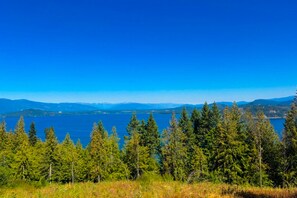 Miscellaneous - New and modern tinyhome with lake views, 10 min drive to Lake Pend Oreille, wifi (Sagle)