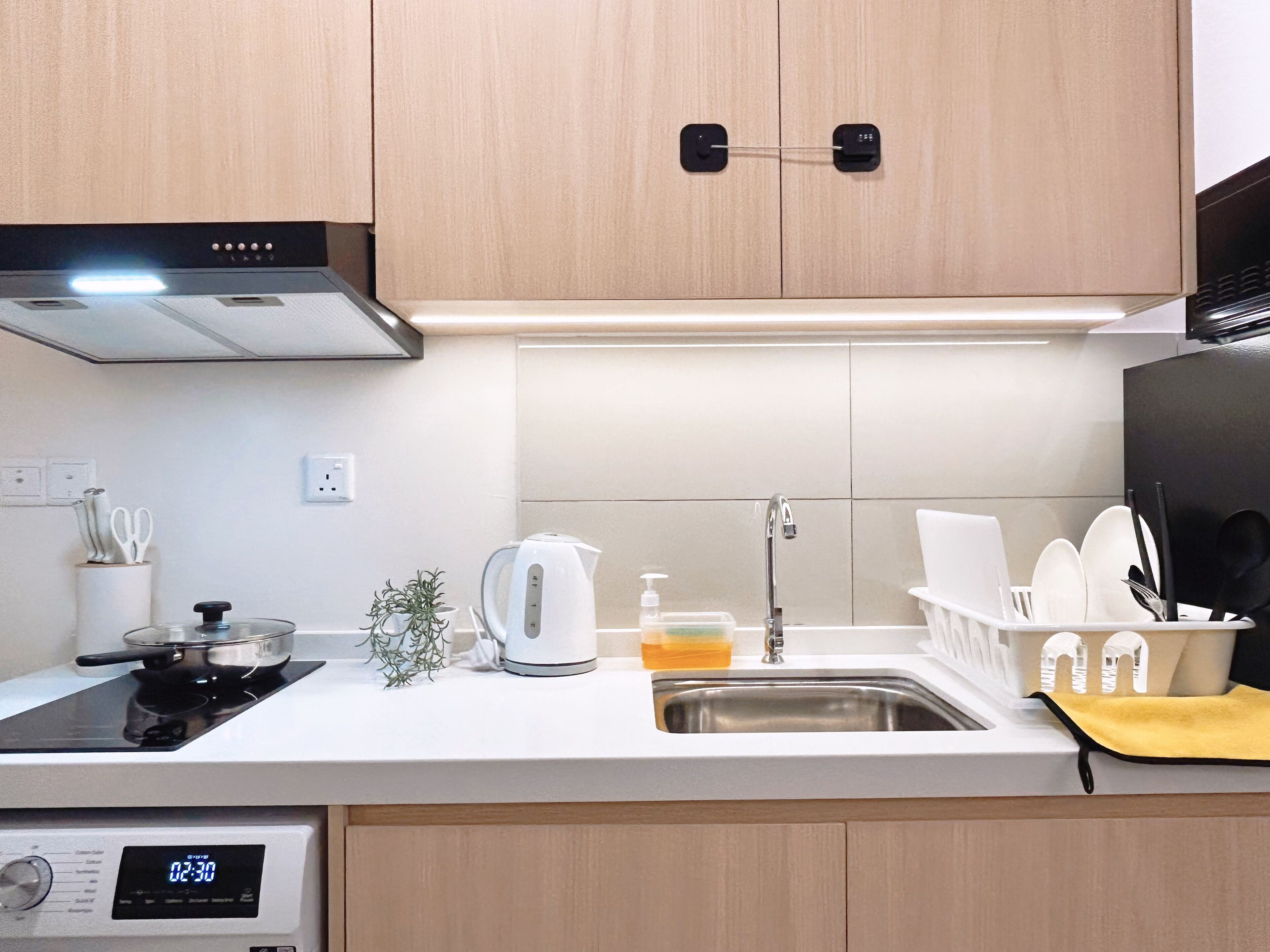 Studio Standard | Cuisine privée | Réfrigérateur, micro-ondes