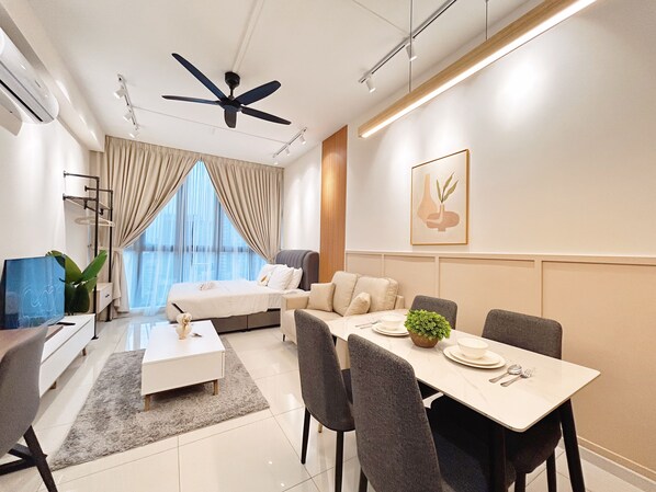 Bed sheets - Majestic Residence by Manhattan Group (Kuala Lumpur)