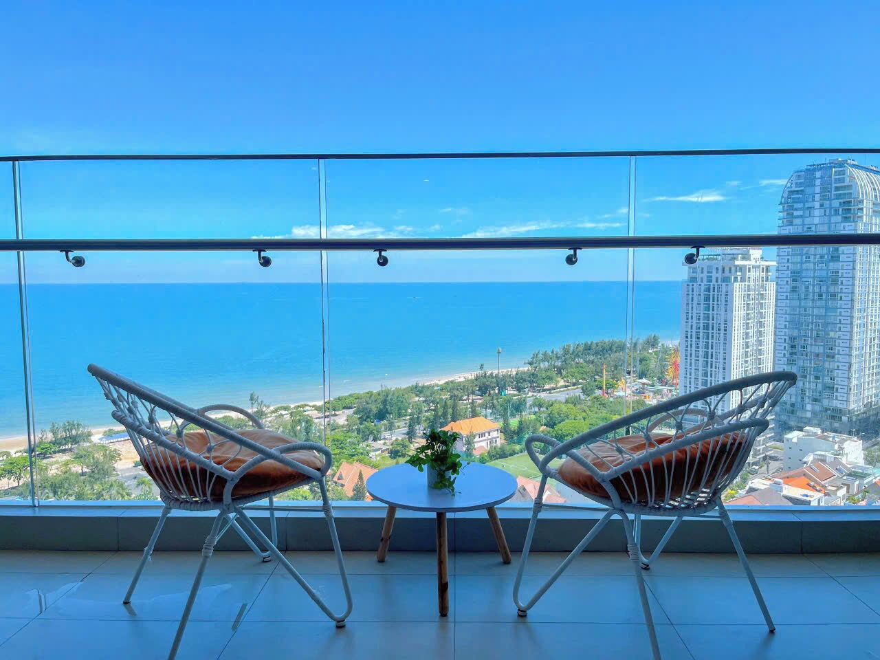 Apartamento superluxo, 3 quartos, vista para a praia | Terraço/pátio