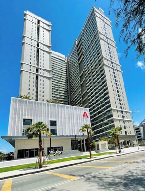 Front of property - The Song Luxury Apartment-Livi Homestay (Vũng Tàu)