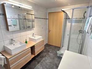 Bathroom - Alpenstern by Interhome (Saas-Grund)