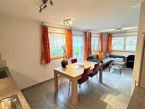 Dining - Alpenstern by Interhome (Saas-Grund)