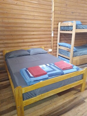 Family Cabin, Balcony, Courtyard View - Cabañas Misioneras (San Ignacio)