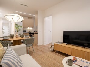 Living area - Apartment + Office in Delicias (Madrid)