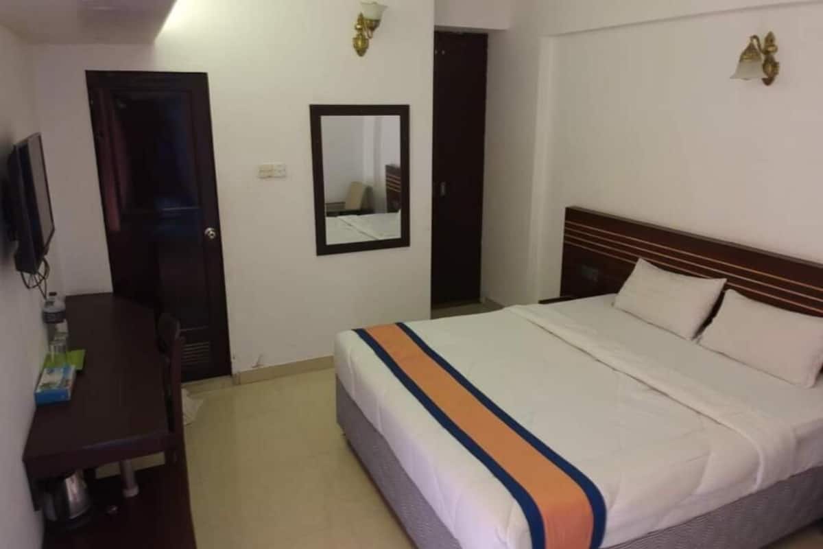 Deluxe-Doppel- oder -Zweibettzimmer, Balkon, eingeschränkter Meerblick