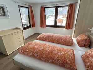 4 bedrooms, internet